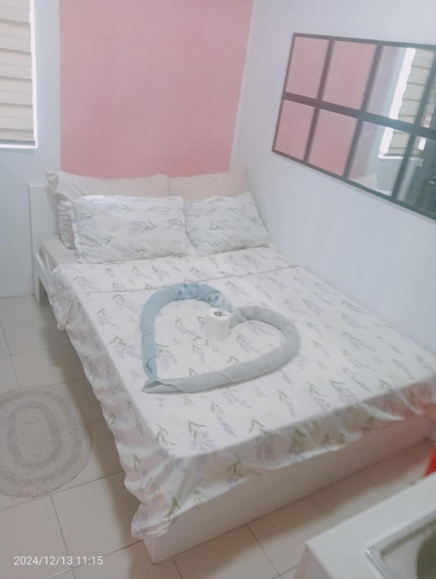 Urban Deca Staycation Mandaluyong Ngoại thất bức ảnh