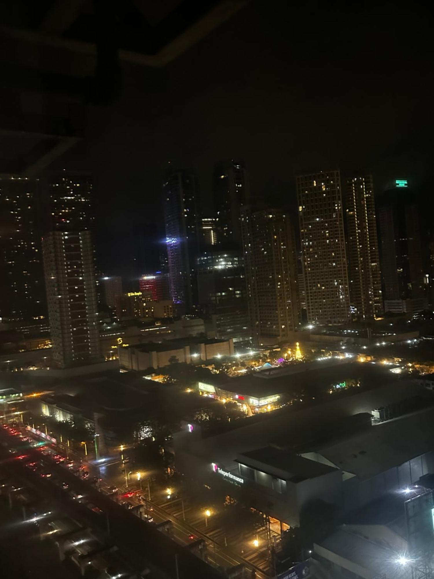 Urban Deca Staycation Mandaluyong Ngoại thất bức ảnh